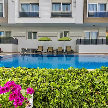 Lägenhetshotell Aspendos Seaside 4*