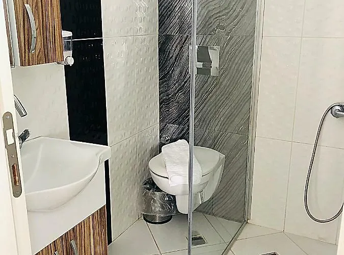 阿斯潘多斯海边公寓式酒店 4*